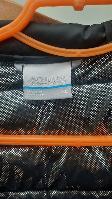 Куртки: Оригинал, хл, такие куртки по 300$ стоят. месяц носилась, отдам за — 10