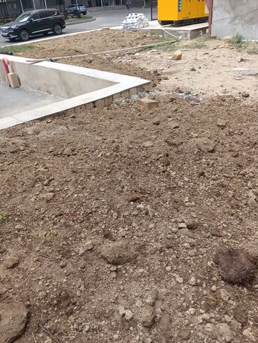 Toxumlar: Kefietli qazon
jefietli iş
kefietli torf
bizdedir — 12