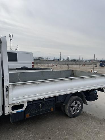 Легкий грузовой транспорт: Легкий грузовик, Hyundai — 4