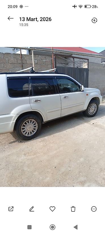 pasat 2001: Nissan X-Trail: 2 l | 2001 il — 3