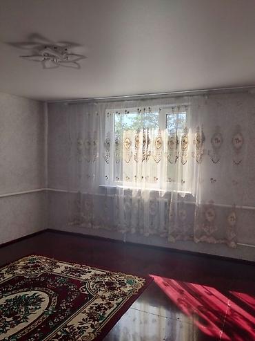 Продажа коттеджей и домов: Дом в центре г. Чолпон-Ата - Участок 4 сотки, огороженный двор, въезд — 5