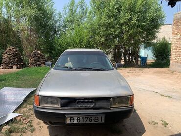 продам срочно машину: Audi 80: 1988 г., 1.8 л, Механика, Бензин