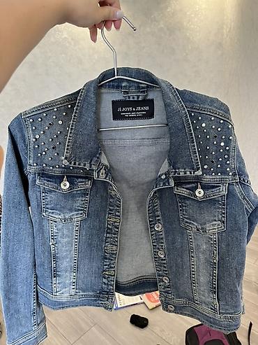 Детская одежда и обувь: Joys & Jeans brendinin qız uşaqları üçün cins gödəkçəsi. Təzədir — 2