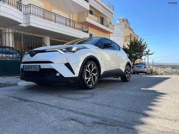 Toyota: Toyota C-HR: 1.8 l. | 2019 έ. SUV/4x4 — 11