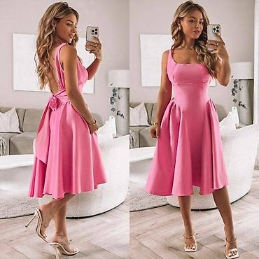 Haljine: 💫Ženska midi haljina sa mašnom na leđima
2700
Uni velicina — 1