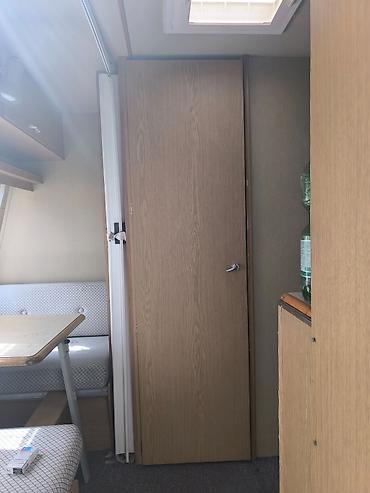 Karavan Kip deluxe İstehsal ili - 1987 Sərnişin sayı - 3 İstehsalçı