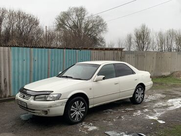 купить запчасти опель омега б: Toyota : 1999 г., 2.2 л, Автомат, Бензин, Седан