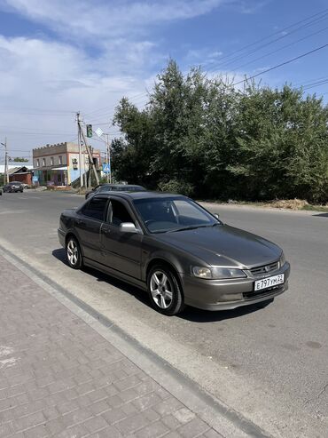 хонда ist: Honda Accord: 1997 г., 1.8 л, Автомат, Бензин, Седан