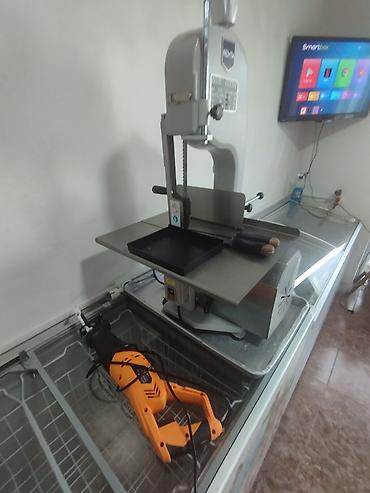 sümük kəsən: REMTA Bone Cutter – ət və sümük kəsmə mişarı - Peşəkar sümük kəsən — 1
