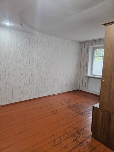 куплю квартиру молодой гвария рысулова: 1 бөлмө, 29 кв. м, Жеке план, 1 кабат, Эски ремонт