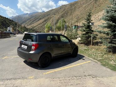 продаю после дтп: Toyota : 2009 г., 1.8 л, Автомат, Бензин, Хетчбек