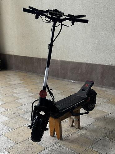 qara canta: Güclü elektrikli skuter – ST-777 Xüsusiyyətlər: - Güclü ikili motor — 3