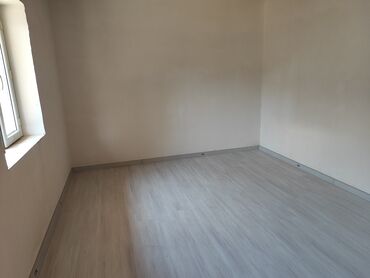 уй арендага берилет: 18 кв. м, Эмерексиз