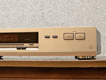Pojačala i prijemnici: Luxman T-351L – digitalno sintetizovani AM/FM stereo tjuner - — 4