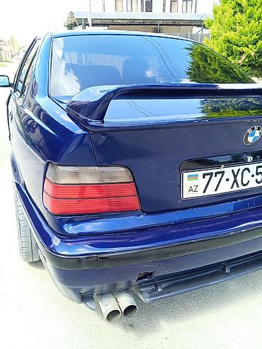 bmw x6 m50d servotronic: BMW 3 series: 2.5 l | 1997 il Sedan — 5