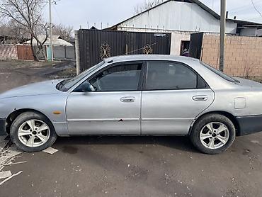 Mazda: Mazda 626: 1993 г., 1.8 л, Механика, Бензин, Седан — 4