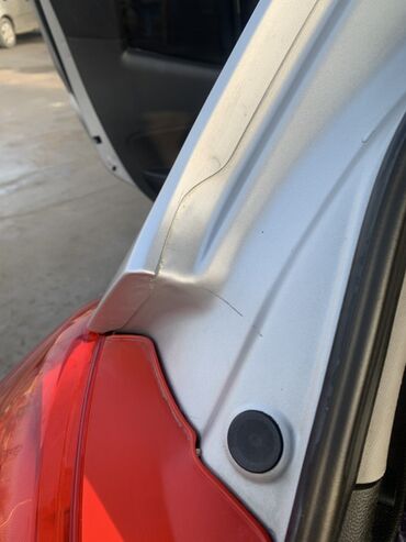 Chevrolet: Chevrolet Spark: 2016 г., 1 л, Робот, Бензин, Хэтчбэк — 12