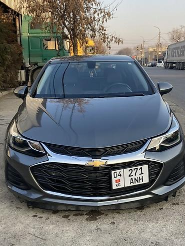 spark 2016: Chevrolet Cruze: 2019 г., 1.4 л, Автомат, Бензин, Седан — 1