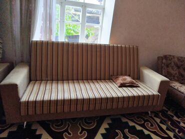 диван и два кресла: Спальный гарнитур, Б/у