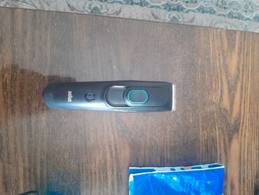 Trimmerlər və saç qırxan maşınlar: Saç qırxan maşın, Braun, İşlənmiş, Ünvandan götürmə — 23