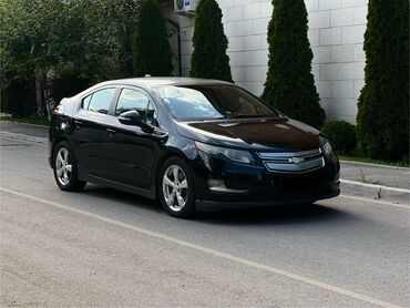 нива 2011: Chevrolet Volt: 2011 г., 1.4 л, Вариатор, Электромобиль, Хетчбек