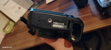 цифровой фотоаппарат nikon: Canon 60 de body 199 azn Canon 17 40. mm linza. 290 azn Baterye