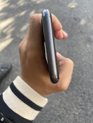 apple notebook: IPhone 11, 128 GB, Qara, Face ID — 5