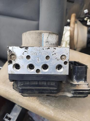 Digər avtomobil ehtiyat hissələri: Nissan Teana J31 üçün orjinal ehtiyat hissələri var — 7
