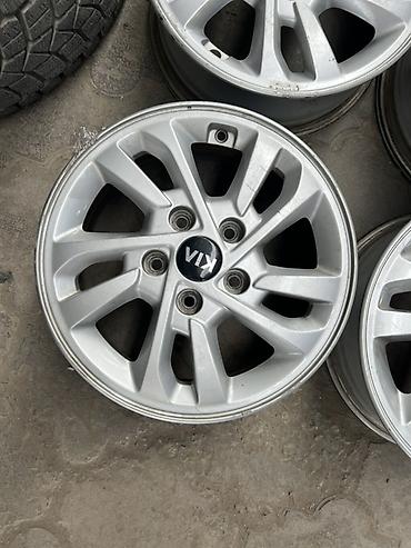 5 110: Литые Диски R 15 Kia, Комплект, отверстий - 5, Б/у — 2