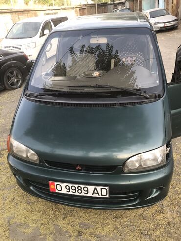Mitsubishi: Mitsubishi Delica: 1997 г., 2.4 л, Механика, Дизель, Минивэн