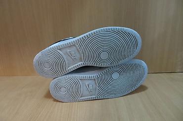 air max thea: NIKE br 43 27,5cm, potpuno ocuvane kvalitetne kozne patike bez mana — 4