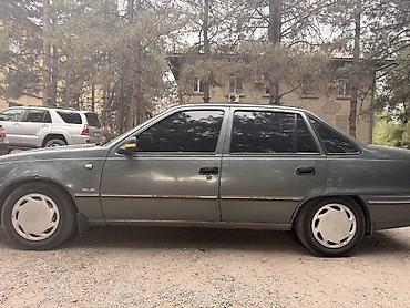обмен на 210: Daewoo Espero: 2005 г., 1.5 л, Механика, Газ, Седан — 2