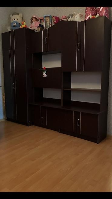 Qonaq otağı üçün mebel dəsti - Rəng: tünd qəhvəyi (wenge tonlarında)