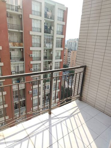 Uzunmüddətli kirayə mənzillər: Təcili Komendant daxil 750azn mənzil kiraye verilir. Nərimanov.r — 13