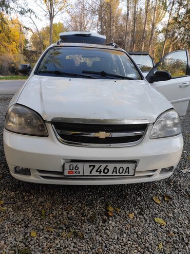 Chevrolet: Chevrolet Lacetti: 2012 г., 1.6 л, Механика, Газ, Универсал