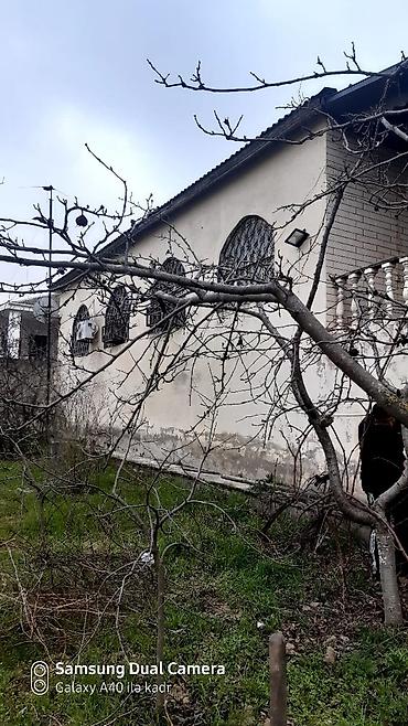 kohne guneşlide heyet evleri: 3 otaqlı, 130 kv. m — 2