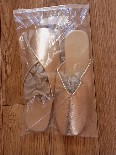 Basanoşka və səndəllər: Ölçü: 37, rəng - Qızılı, Yeni — 3