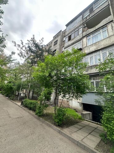 жк нова сити: 3 комнаты, 60 м², 105 серия, 3 этаж, Евроремонт