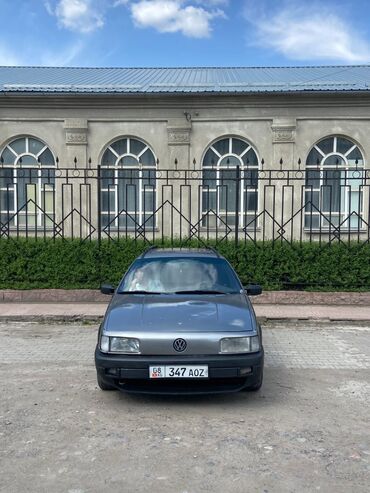 Volkswagen: Volkswagen Passat: 1993 г., 2 л, Механика, Бензин, Универсал