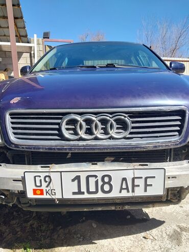 автомобиль audi a4: Audi A4: 1995 г., 2.6 л, Автомат, Бензин, Седан