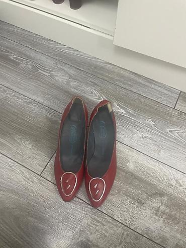 Вечерние платья: Коллекция женской одежды (4 предмета) 1) Платье миди ярко‑фуксия - — 8