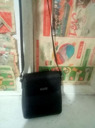 helio strap: Сумка через плечо Gucci, черная - Формат: компактная сумка-мессенджер — 2