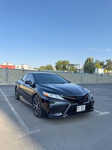 Toyota: Toyota Camry: 2018 г., Гибрид, Седан — 3