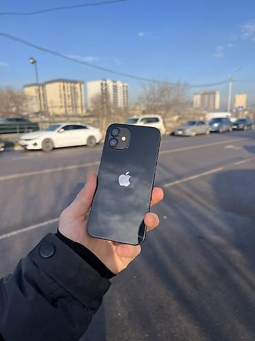 Apple iPhone: IPhone 12, Б/у, 128 ГБ, Черный, Защитное стекло, Чехол, Кабель, 79 % — 2