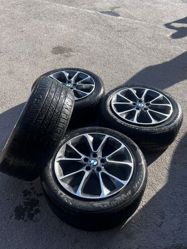диски на ниву: Колесо BMW 255 / 50 / R 19, 5 Болтов
