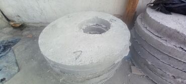 Железобетонные (ЖБИ) кольца для септика: Железобетонное (ЖБИ) кольцо для септика Размер: 110 x 90 x 8 см, Бесплатная установка, В розницу — 8