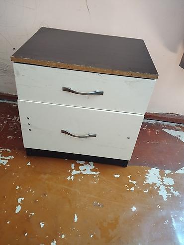 mebel islenmis: İki çekmecəli tumbə - Material: laminat/LDSP korpus, qara rəngli üst — 1