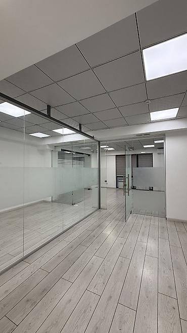 Коммерциялык мүлк: Ижарага Кеңсе бөлмөсү: 80 м², Бизнес борборунда, Ремонту менен — 6