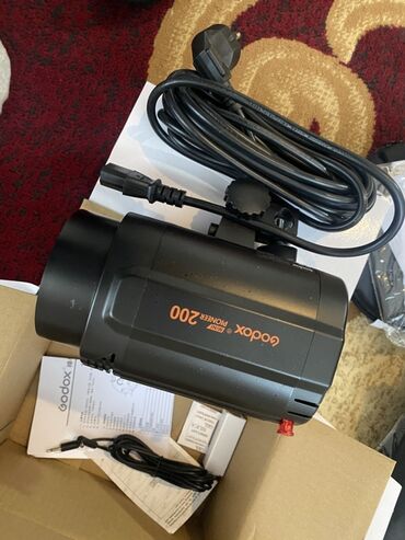 Fotokameralar: Canon EOS RP + RF 24-105mm f/4-7.1 IS STM Kit və studiya işığı — 10