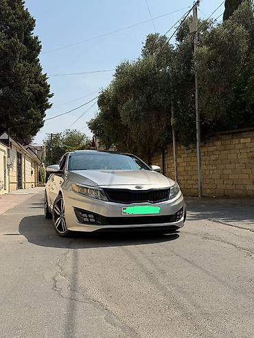 kia ceed ekran: Kia Optima: 2.4 l | 2012 il Sedan — 4